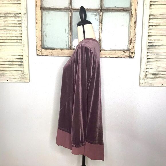 Cute & Comfy Oversized Value Long Sleeve Crewneck - Picture 8 of 11